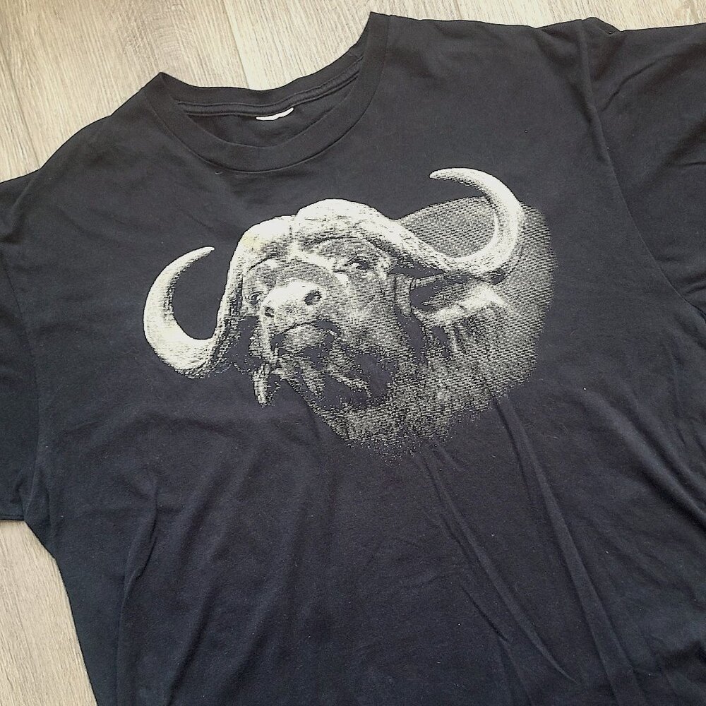 Black T-shirt with Sepia Dot Matrix Buffalo Print size L